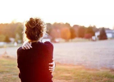 ​携手到老的唯美句子（20句携手共度余生的短句）