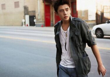 二字网名男生简单气质