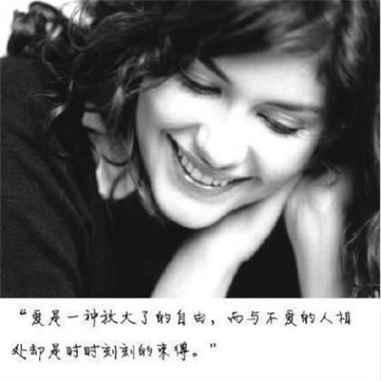 朋友圈发公仔的说说