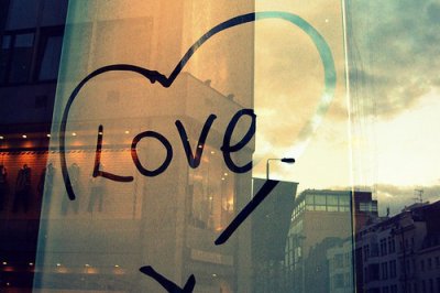 ​宝宝三周岁生日祝福语男宝宝3周岁生日祝福语(精选27句)