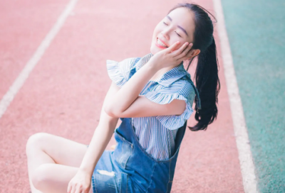 ​情人节祝福语句送女朋友20个字