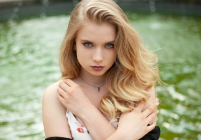 ​表示相见恨晚的诗句