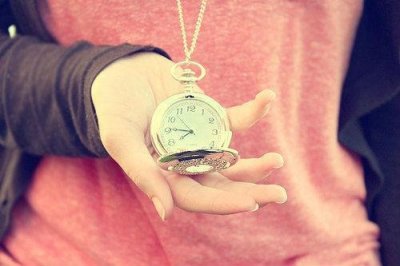 ​中秋祝福语句简短 中秋幽默祝福短信(24句)