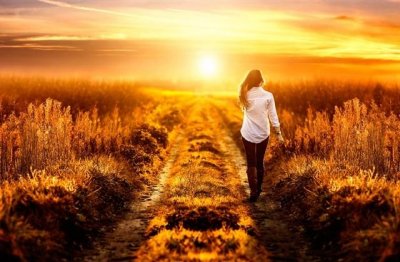 ​突然鼻子一酸的说说