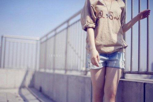 伤感时发朋友圈的句子(精选105句)