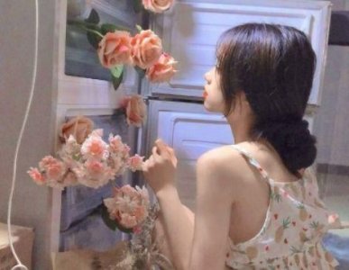 ​简单的爱情伤感句子59条