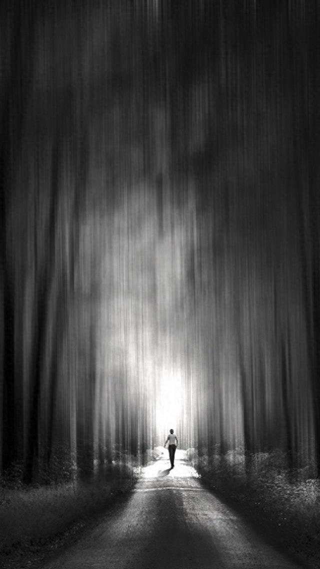 一组黑白创意意境图片:恐惧,他是生活真正唯一的对手