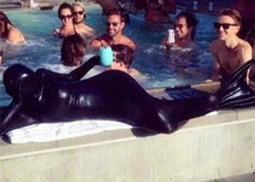 下水道的美人鱼,最后一张厉害了