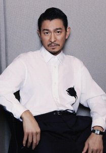 ​中国演员票房TOP10：引领电影市场的璀璨明星，绝对出乎你的意料