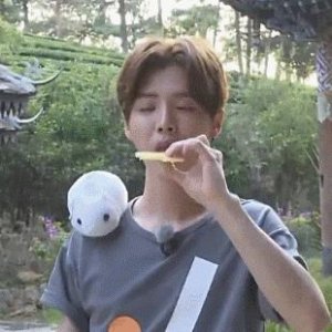 ​一不小心加了鹿晗的微信号，看到了这么多的秘密