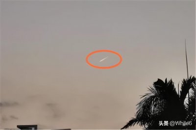 ​突现！天空出现不明飞行物体！