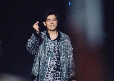 ​明星不为人知的癖好有哪些？周杰伦不穿内裤，成龙唐嫣陈乔恩……