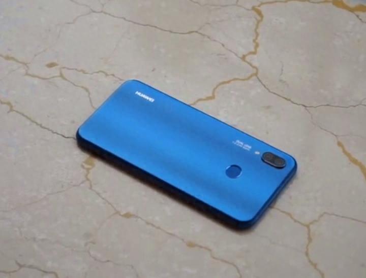 华为首款刘海式全面屏手机 nova 3e，配置参数一图读懂！