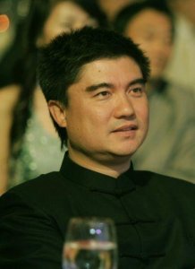 ​成都亿万富豪邓鸿的悲与喜：25岁创业，为事业抛弃发妻入籍美国