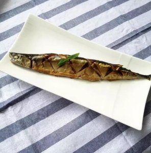 ​秋刀鱼的滋味