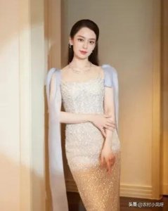 ​气质女神吉娜·爱丽丝