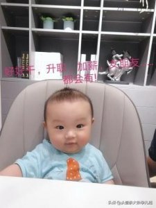 ​阿朵给宝宝奶瓶喂奶因争议，该如何给宝宝奶瓶喂奶呢？