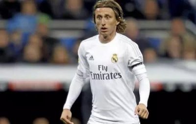 ​排名前十的世界级中场！皮尔洛只能排第三，莫德里奇排第几？