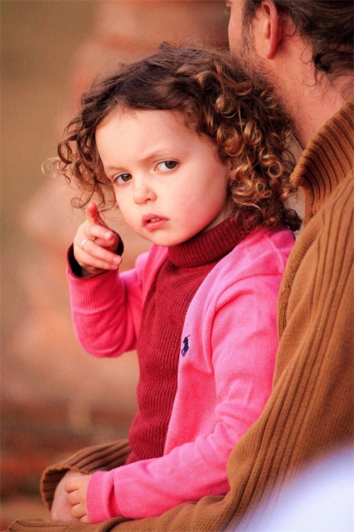 秀兰·邓波儿：这一组一定没看过的照片，令你开始追忆