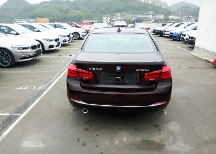 花了26.5万落地辆宝马3系，车主自嘲自己是开宝马中最穷的一个