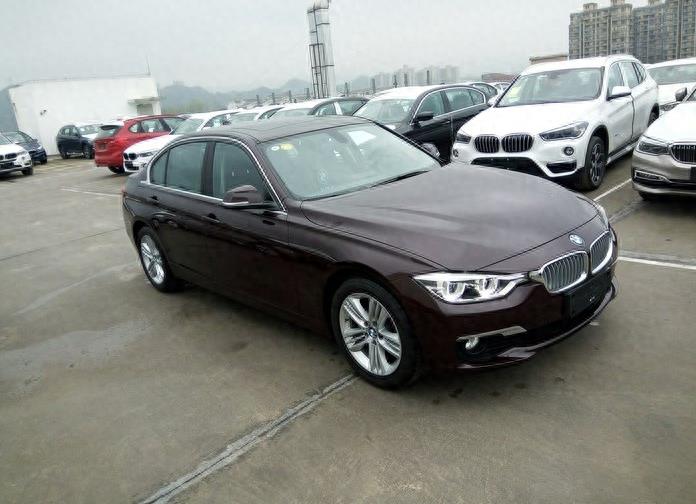 花了26.5万落地辆宝马3系，车主自嘲自己是开宝马中最穷的一个