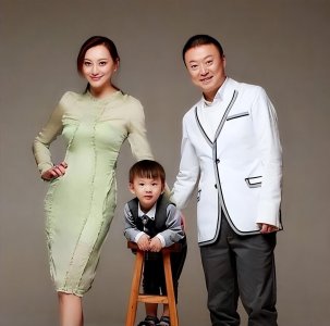 ​国乒教练马琳：曾获18个世界冠军，二婚娶体操女神，如今生活幸福