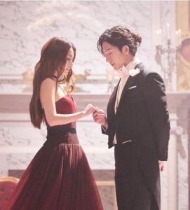 ​Hebe井柏然深情演唱《美女与野兽》，两人也曾被曝是GAY？