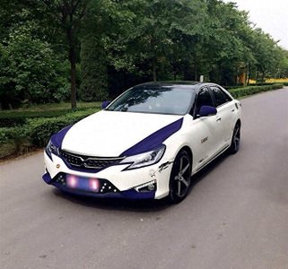 ​丰田锐志改装案例，选对车贴，还你一辆有型、有态度的轿车！