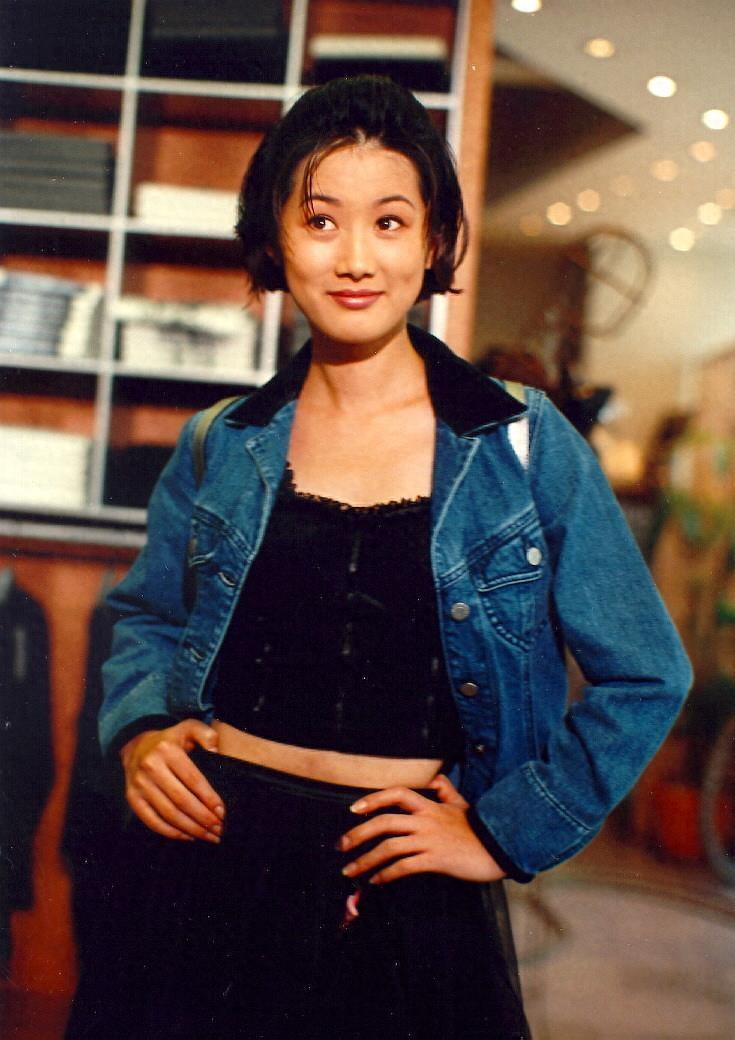 组图：韩国昔日女影星沈银河