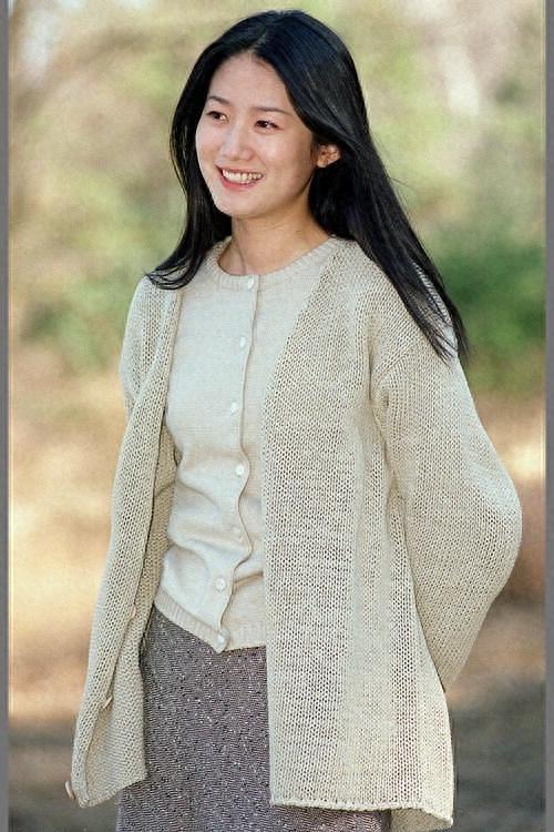 组图：韩国昔日女影星沈银河