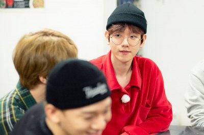 ​「EXO」「分享」190228 EXO真人秀爬梯子幸福时刻捕捉，看到你们开心我们就