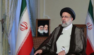 ​伊朗总统访华收获4000亿美元大单，达成5大共识，并向中方发邀请