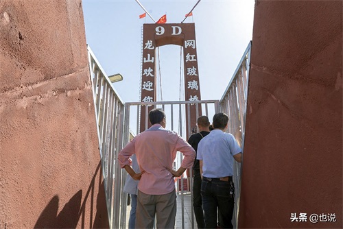 探秘库尔勒龙山公园，十八年植树十万亩，从不毛之地到绿地公园