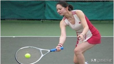 ​体坛败类胡娜30年前趁比赛叛逃，如今竟回国捞金下场如何？