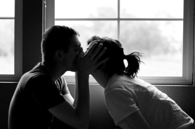 ​现代爱情伤感诗句46句