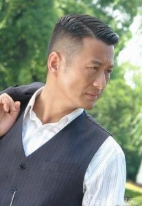 ​演员孙兴被曝婚内出轨，与女富豪亲密互动，儿曝两年未见爸爸