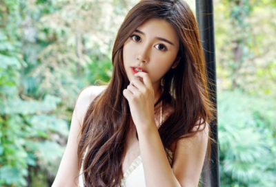 ​关于爱情诗句经典现代诗（现代爱情诗句经典感人）