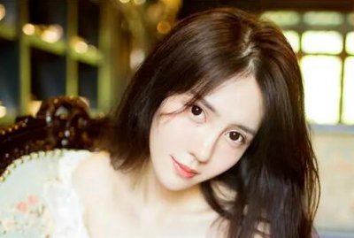 ​形容戏水很开心的诗句