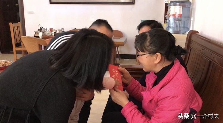 认干亲的属相禁忌有哪些（认干亲的属相禁忌）