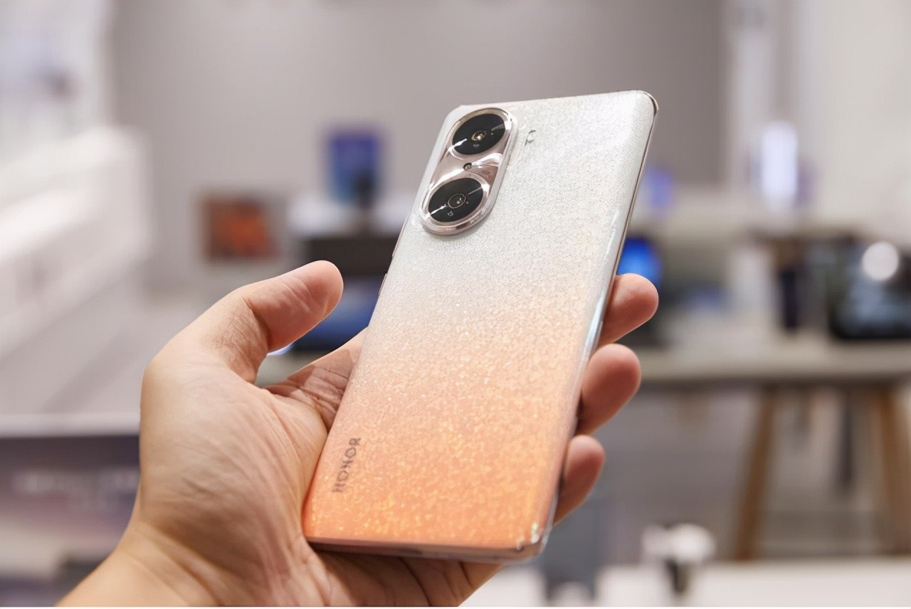 荣耀60手机多少钱（华为荣耀60怎么样）