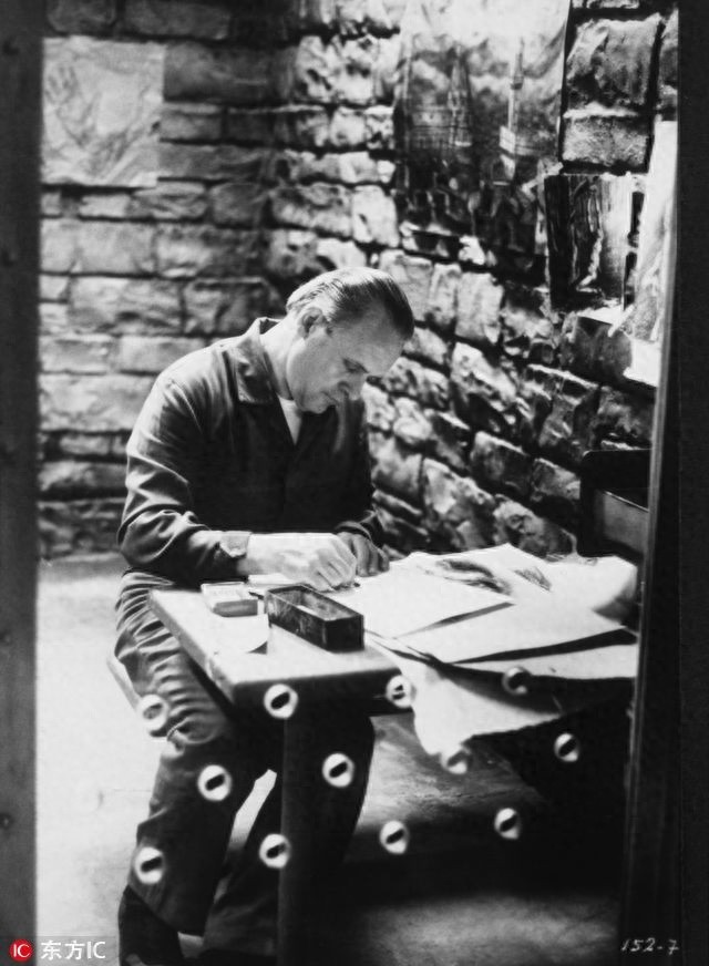 童年阴影《沉默的羔羊》背后的故事:男女主角均有原型,“野牛比尔”是变态杀手