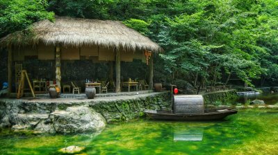 ​为什么央行突然“降息”？70城房价下跌，库存增加，不降不行了