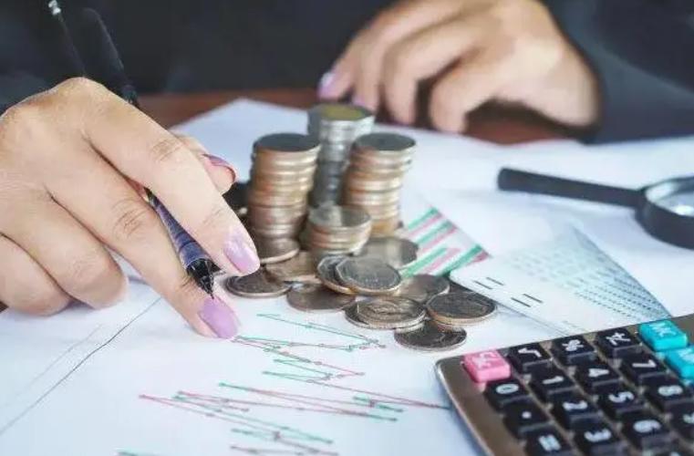 中国中产家庭标准(在中国怎么才算中产)