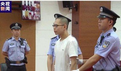 ​谢天琴，三代父权社会的“殉葬品”