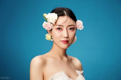 ​女人出轨前，大多会有这些征兆，一看便知