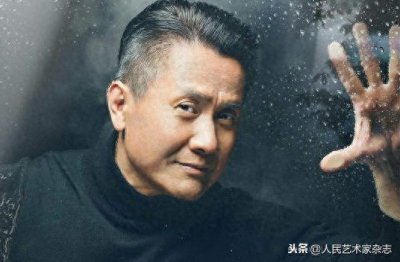 ​这位男演员不得了！曾为了一个领结，在拍戏现场大发雷霆，还多次直言“小