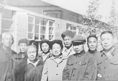 ​「 名人与张家口 」忆丁玲