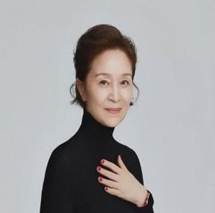 ​刘莉莉：演技璀璨背后的生活故事