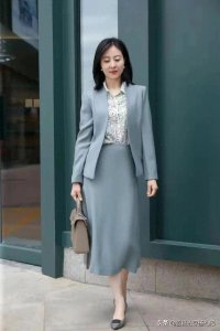 ​一个42岁中年女人出轨后的自述：见他第一眼就控制不住自己的心