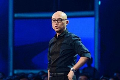 ​孟非26年隐瞒妻子，曝光年轻貌美，惊艳众人！